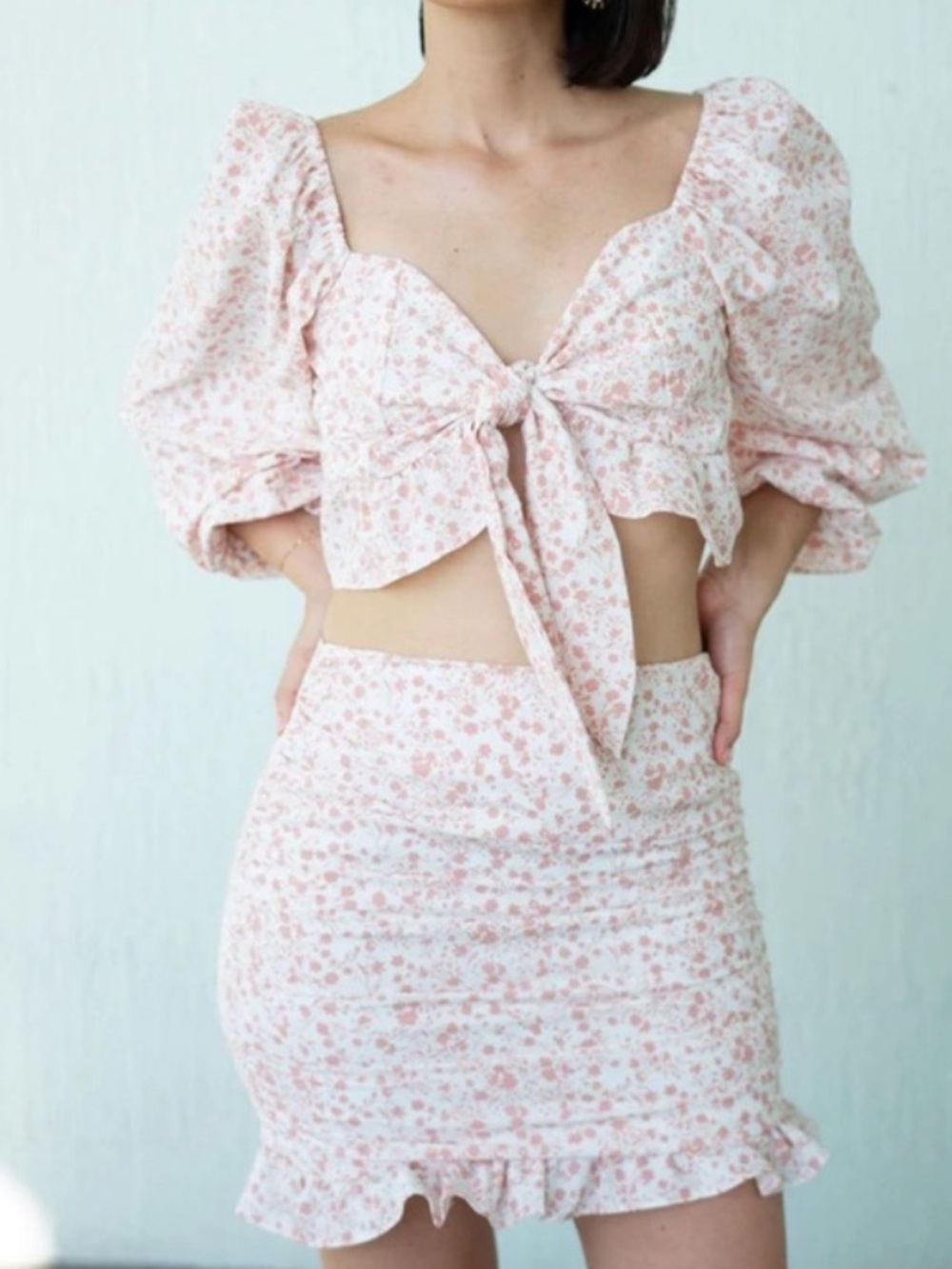 MABLE Floral Two Piece Set puff Sleeve Tie Front Crop Top & Ruched Mini Skirt S
